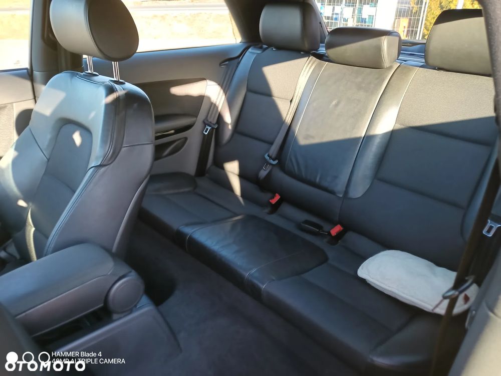 Audi A3 3-drzwiowe 3.2 Quattro Ambition DSG - 8