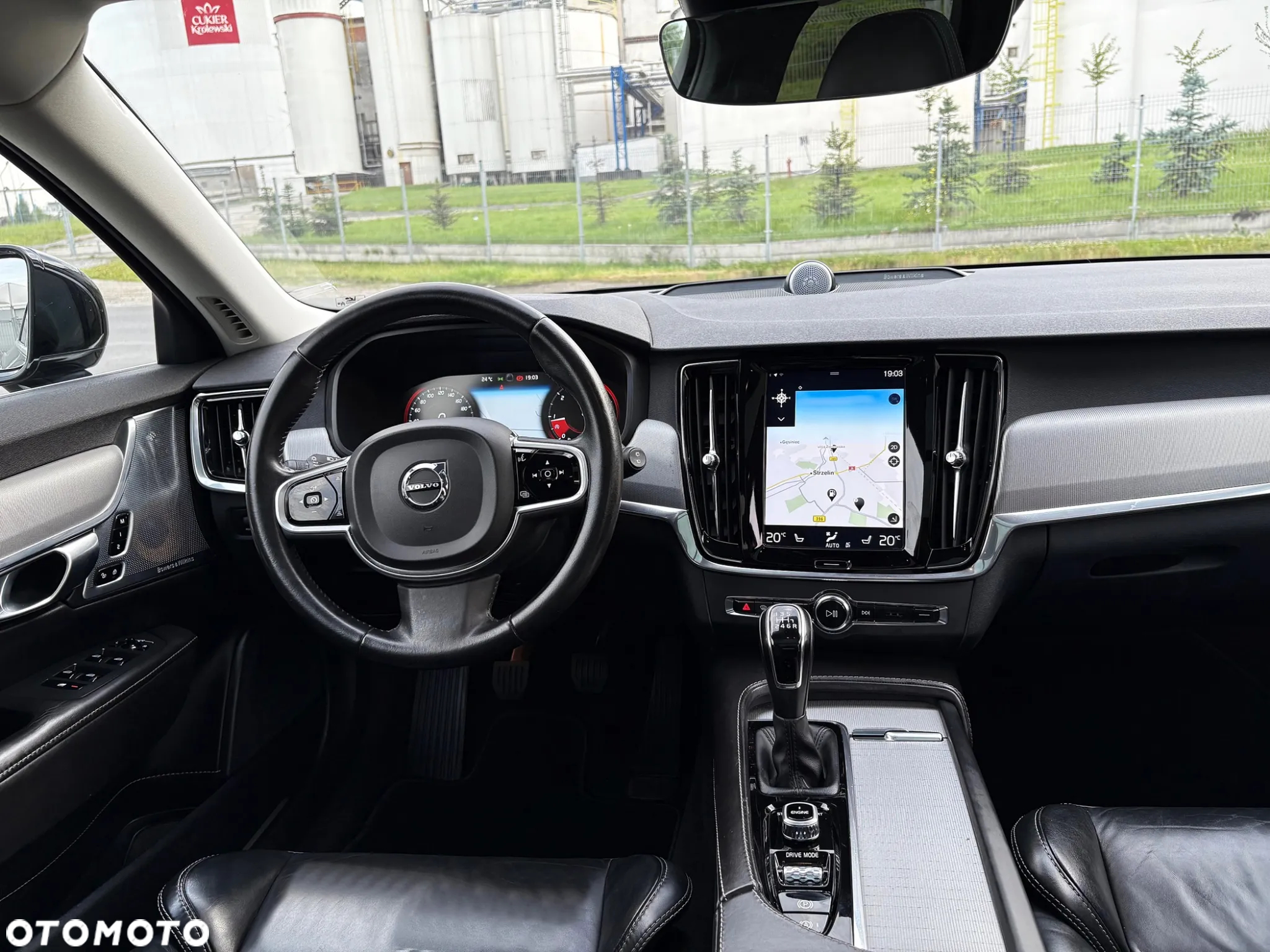 Volvo V90 D4 Inscription - 24
