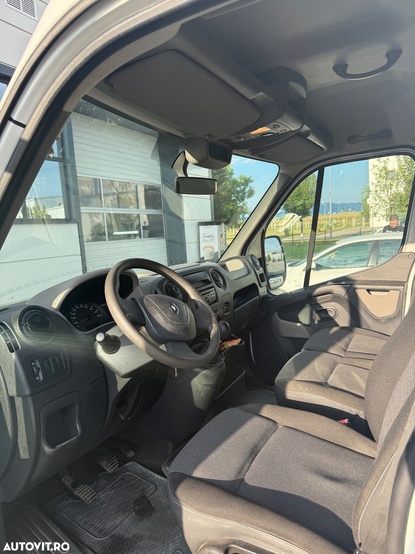 Renault Master dCi 125 FAP L2H2 - 7