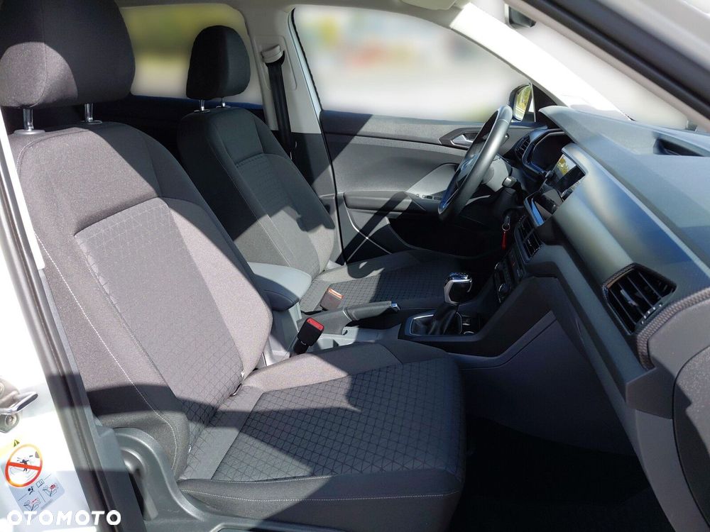 Volkswagen T-Cross - 11