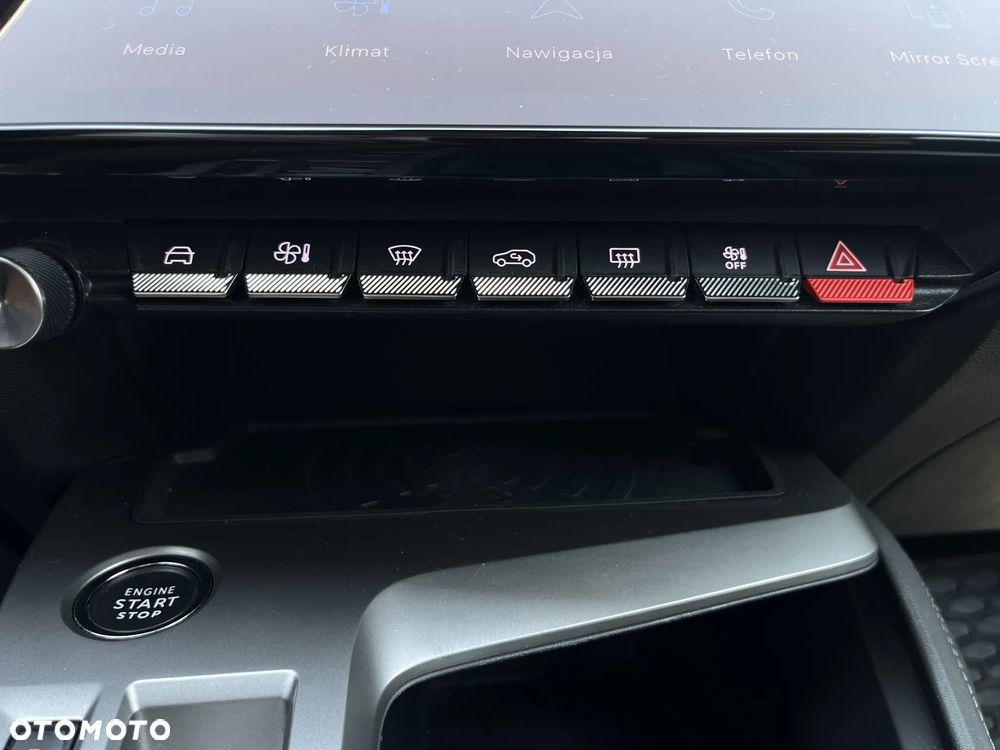 Peugeot 408 1.2 PureTech Allure Pack S&S EAT8 - 26
