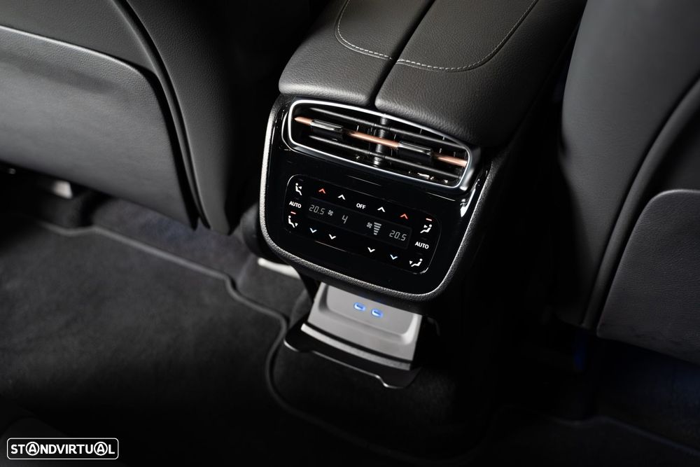 Mercedes-Benz EQE SUV 300 Edition - 51