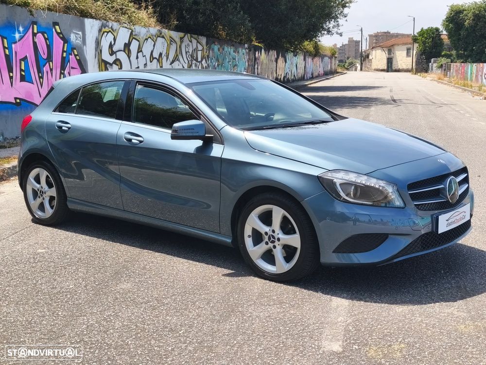 Mercedes-Benz A 180 CDI (BlueEFFICIENCY) - 4