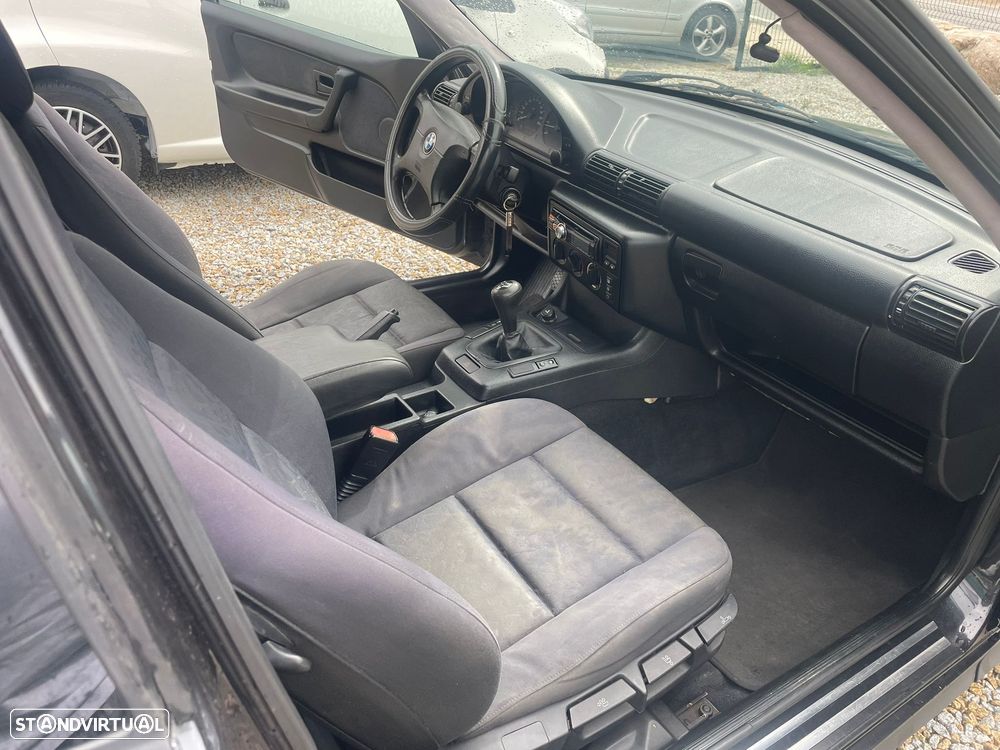 BMW 318 tds Compact - 12