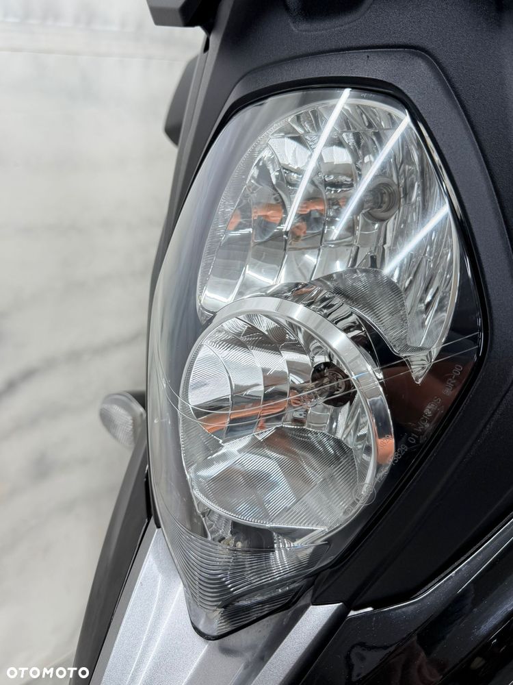 Suzuki V-STROM - 19