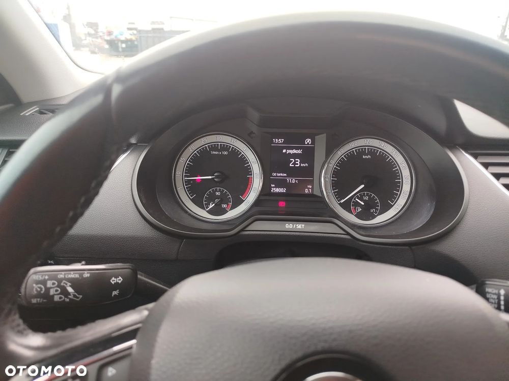 Skoda Octavia 2.0 TDI Ambition EU6 - 12