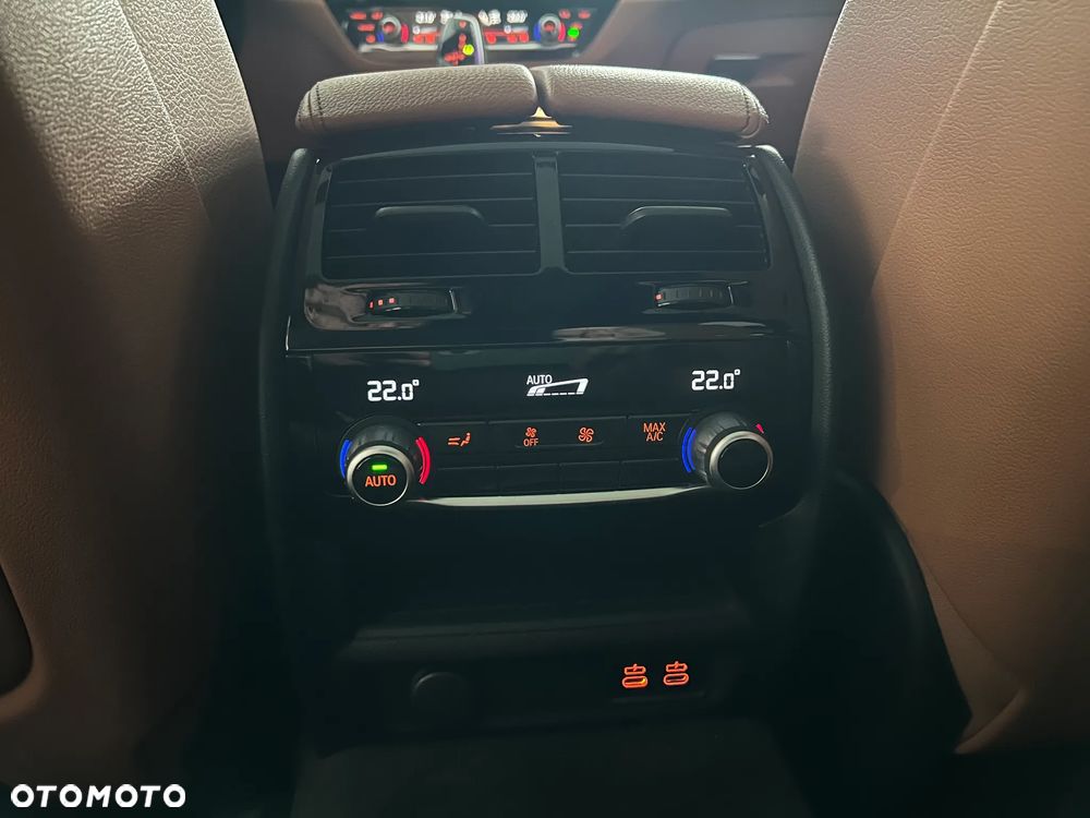 BMW Seria 5 520d mHEV Luxury Line sport - 32