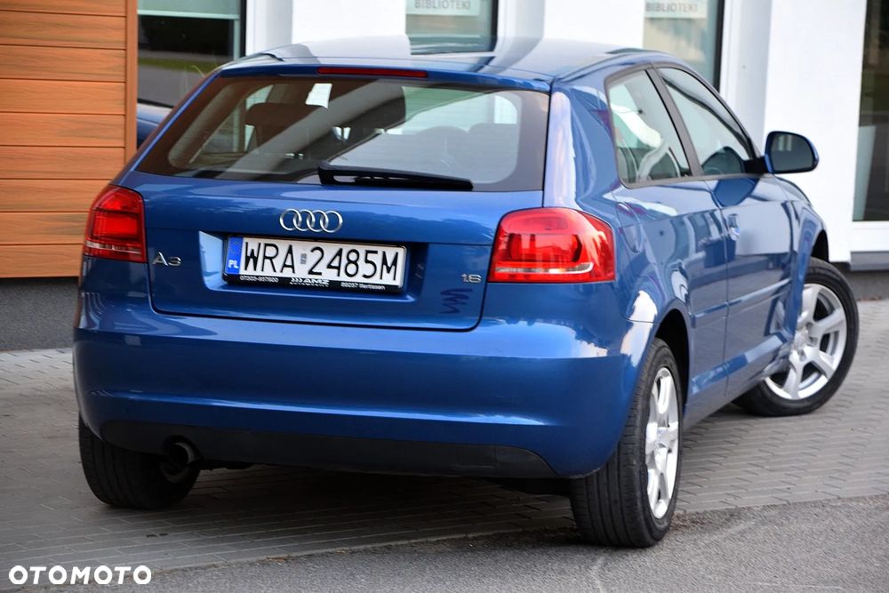 Audi A3 3-drzwiowe 1.6 Ambiente - 12