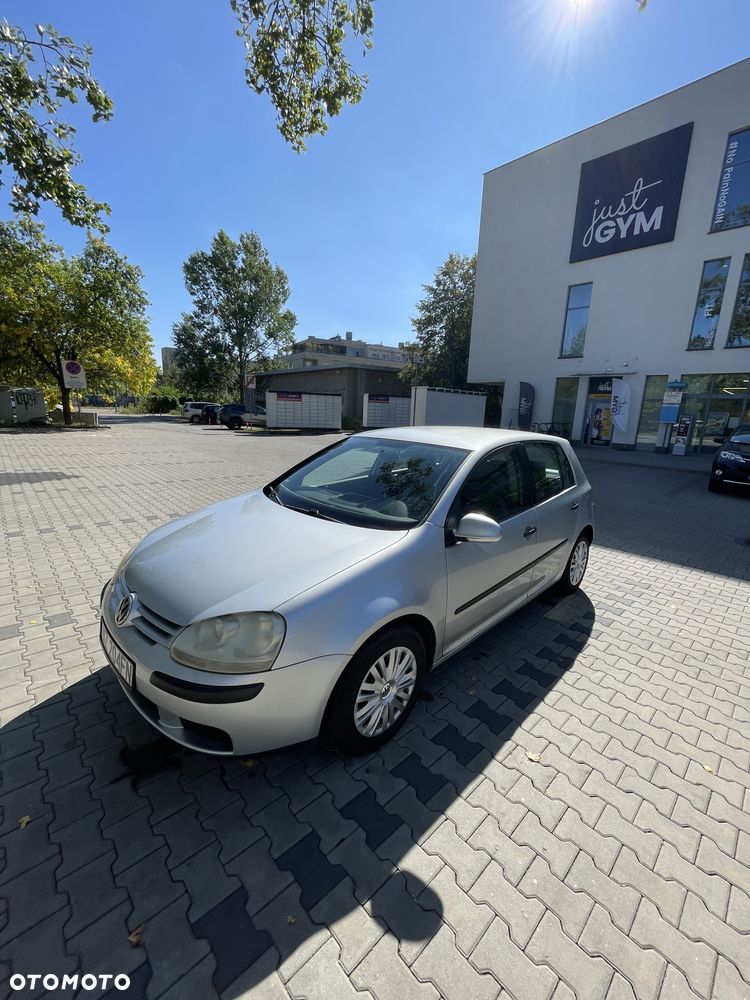 Volkswagen Golf 1.6 Comfortline - 3