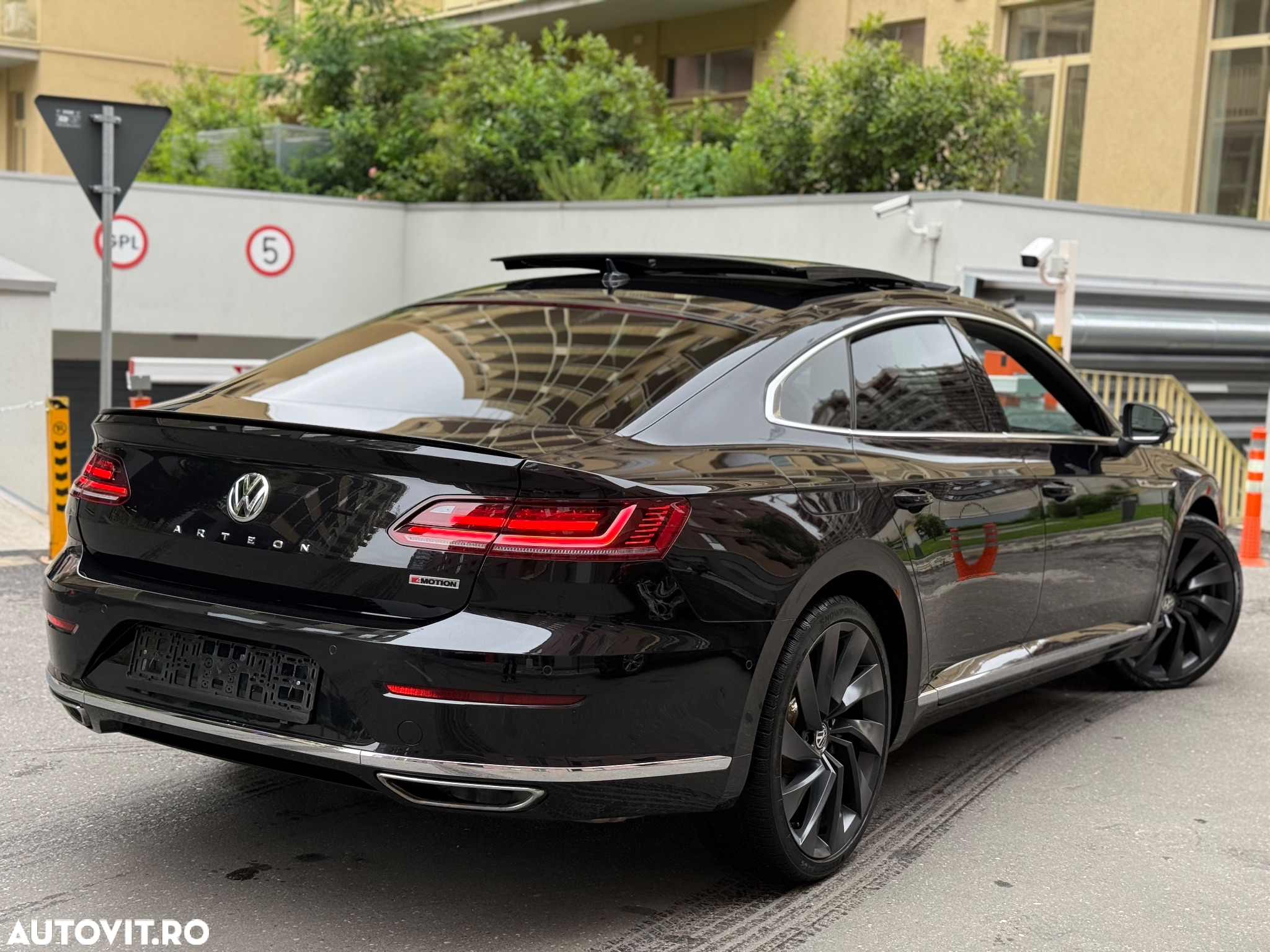 Volkswagen ARTEON 2.0 TSI DSG 4Motion R-Line - 5