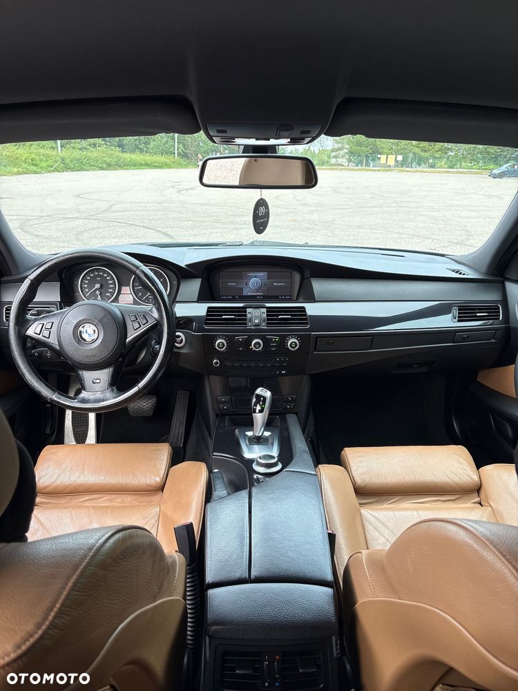 BMW Seria 5 - 12