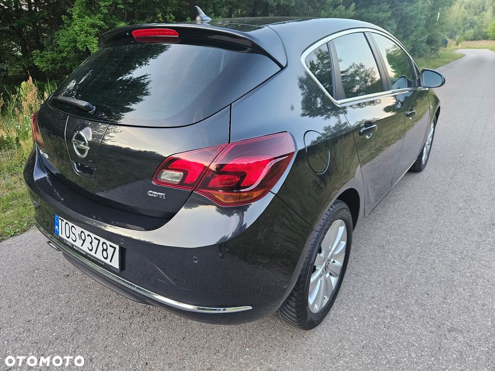 Opel Astra 2.0 CDTI Exklusiv - 12