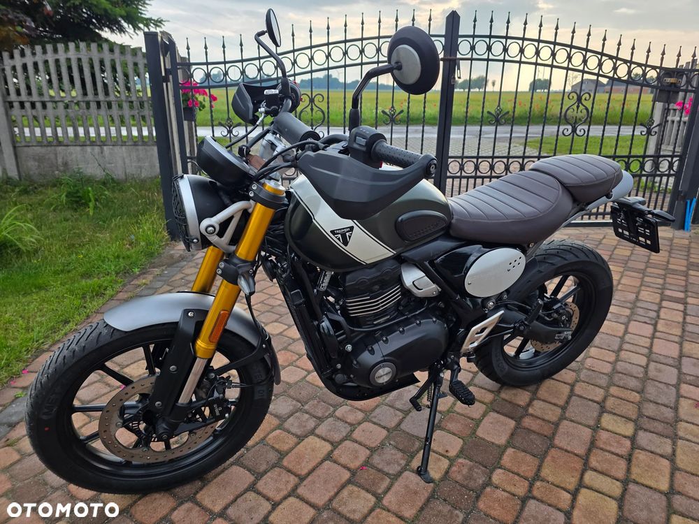 Triumph Scrambler - 15