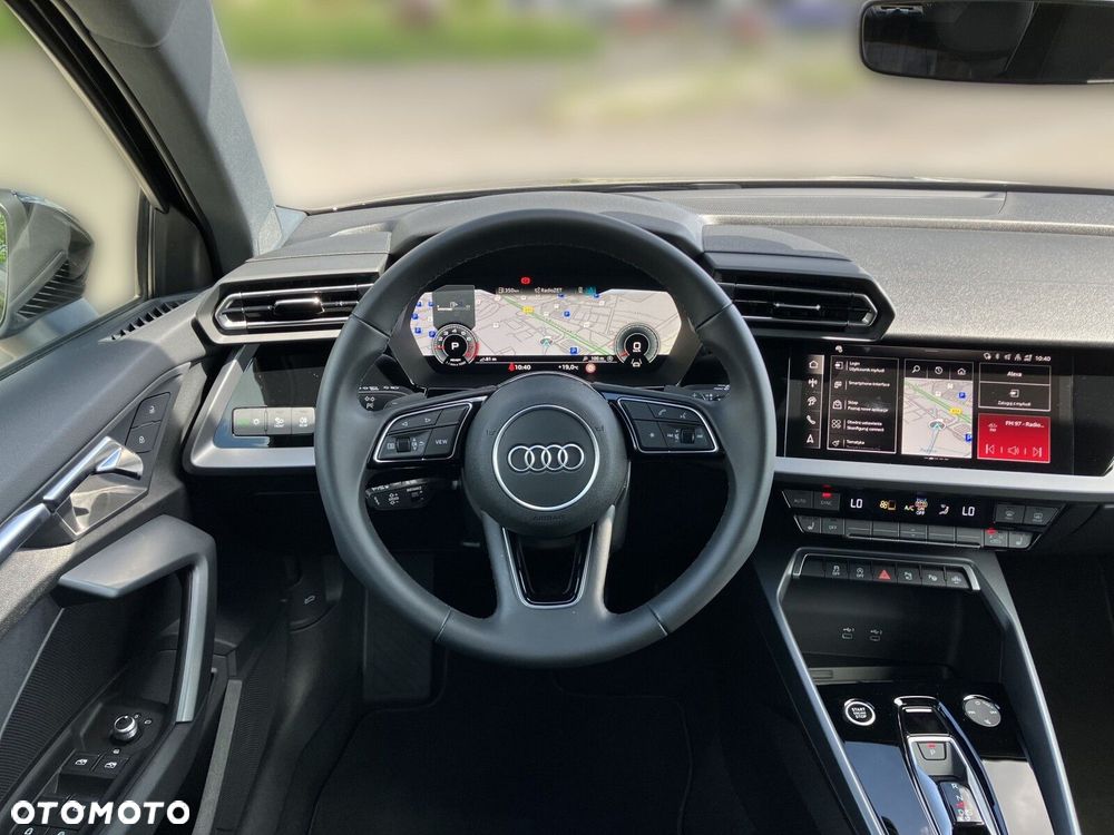 Audi A3 Sportback - 12