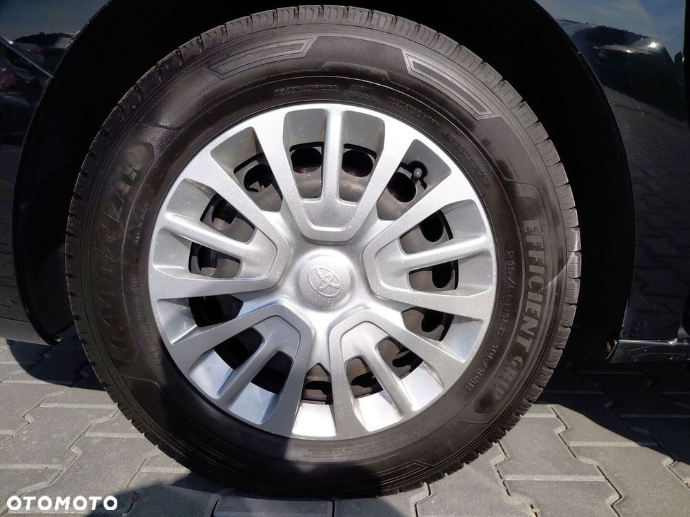 Toyota Proace Verso 2.0 D4-D Long Business - 19