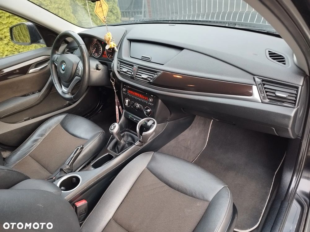 BMW X1 sDrive16d - 29