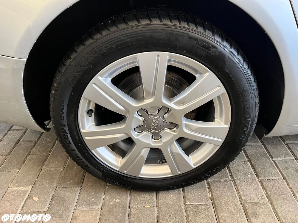 Audi A6 Limousine 2.4 - 26