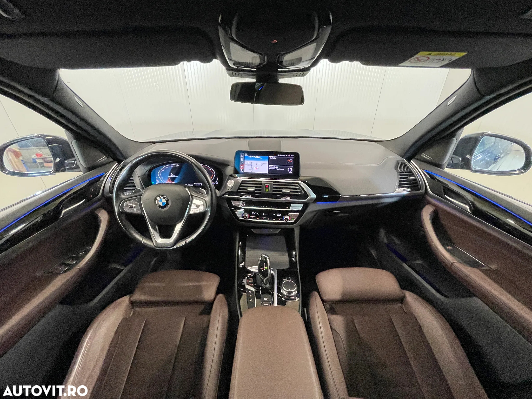 BMW X3 xDrive20d AT Luxury Line - 8