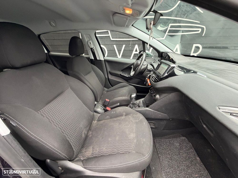 Peugeot 208 82 PureTech Style - 8