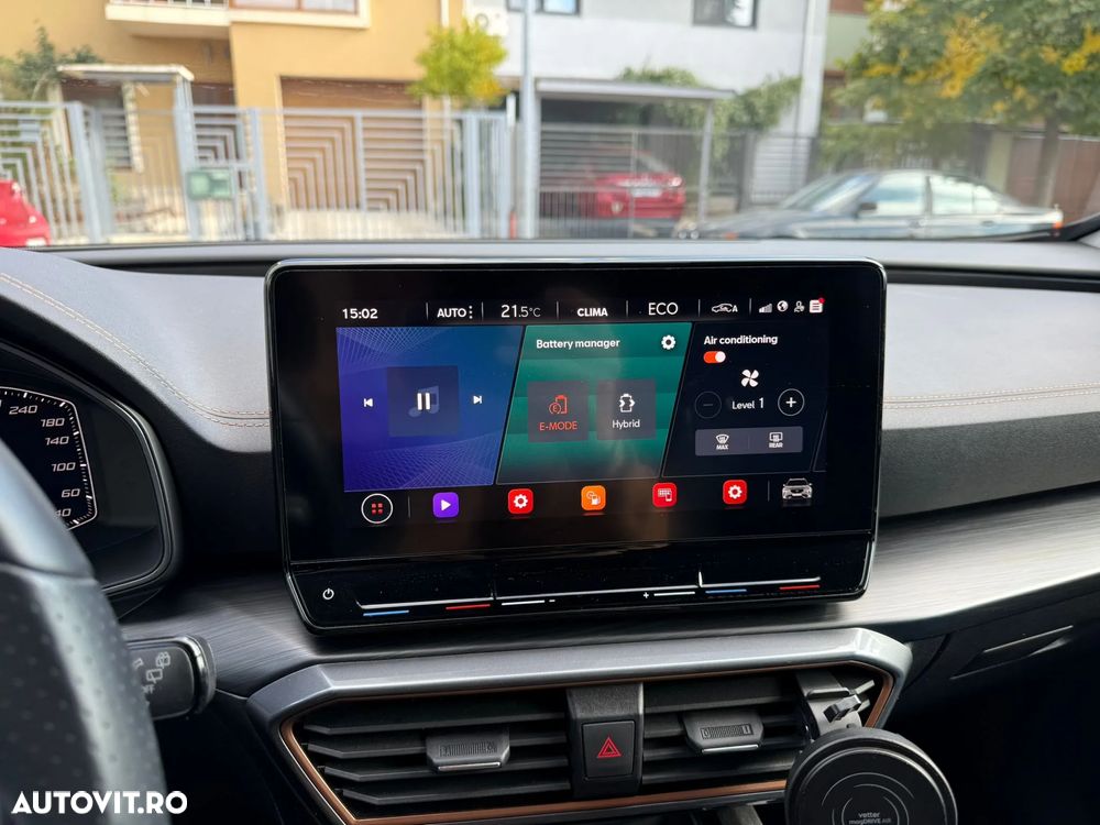 Cupra Formentor 1.5 e-Hybrid DSG - 12