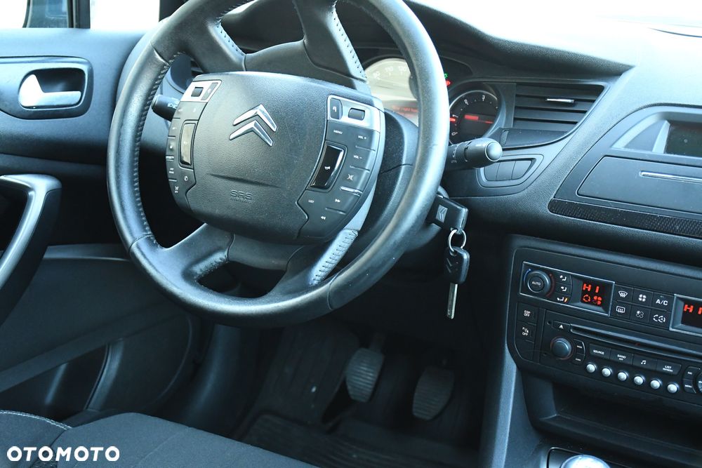 Citroën C5 1.6 HDi Attraction - 11