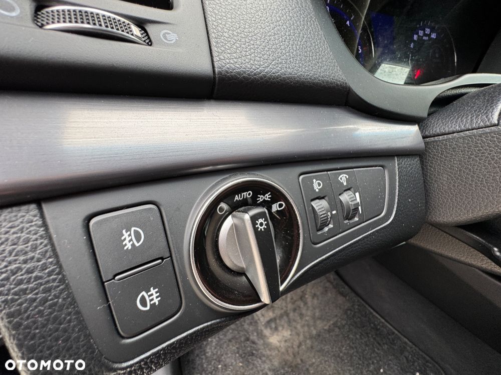 Hyundai i40 1.7 CRDi Automatik Premium - 19