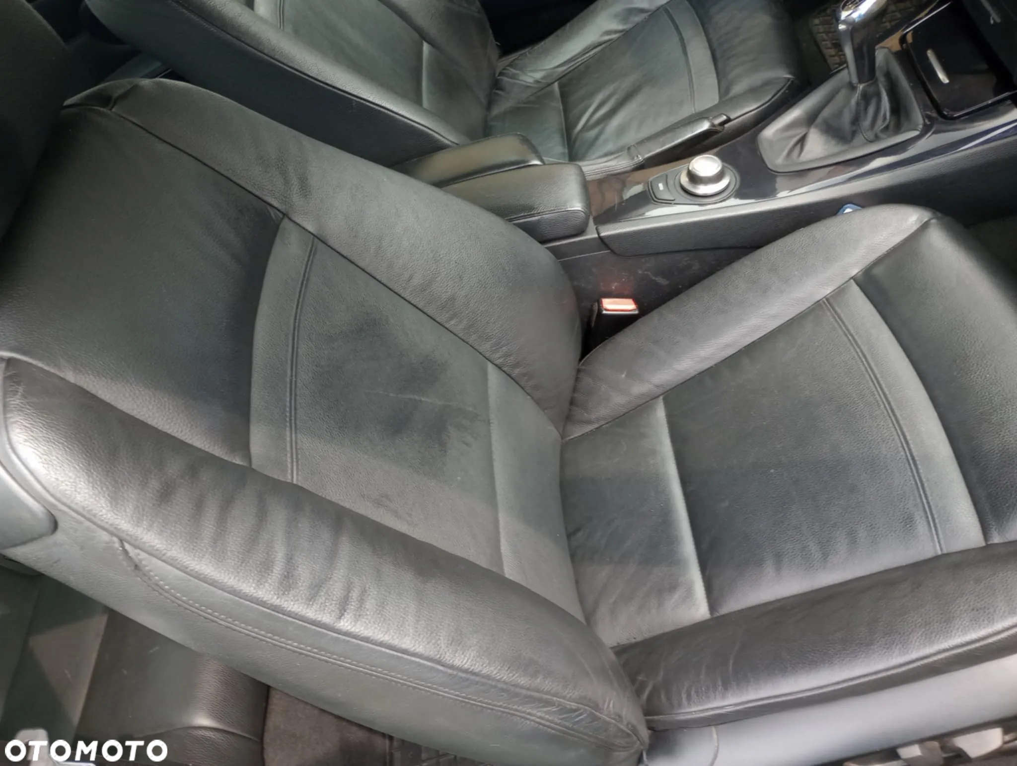 BMW Seria 3 325i Coupe - 13