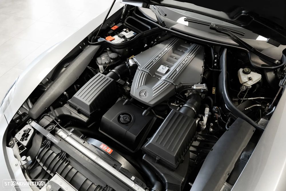 Mercedes-Benz SLS 63 AMG Standard - 33