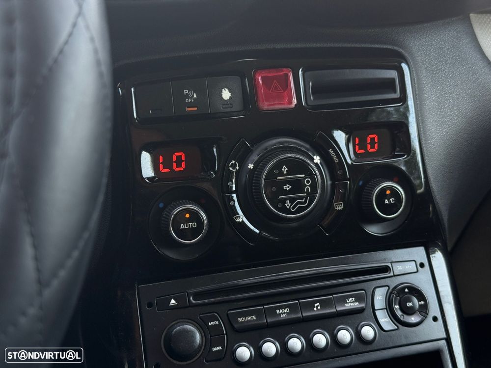 Citroën C3 Picasso 1.6 HDi Exclusive Airdream - 9