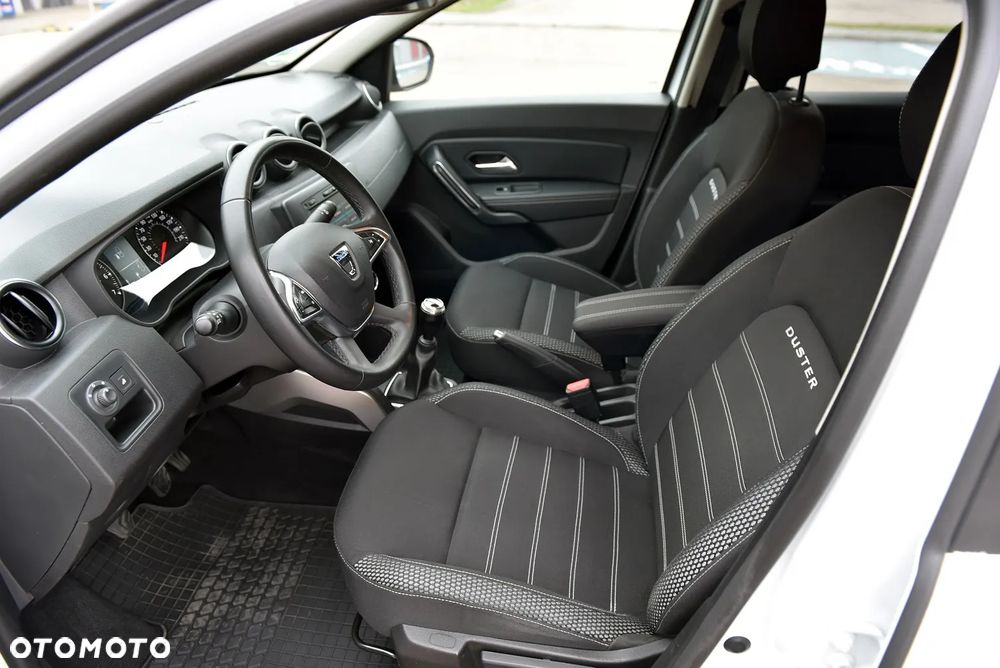 Dacia Duster 1.2 TCe Prestige 4WD - 21