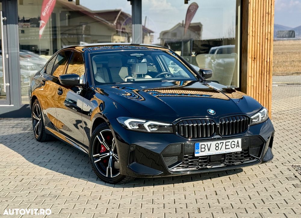 BMW Seria 3 330d xDrive AT MHEV - 10