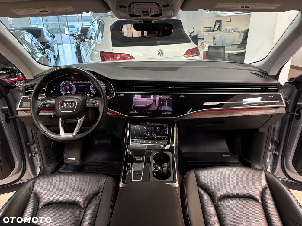 Audi Q8 55 TFSI quattro tiptronic - 37