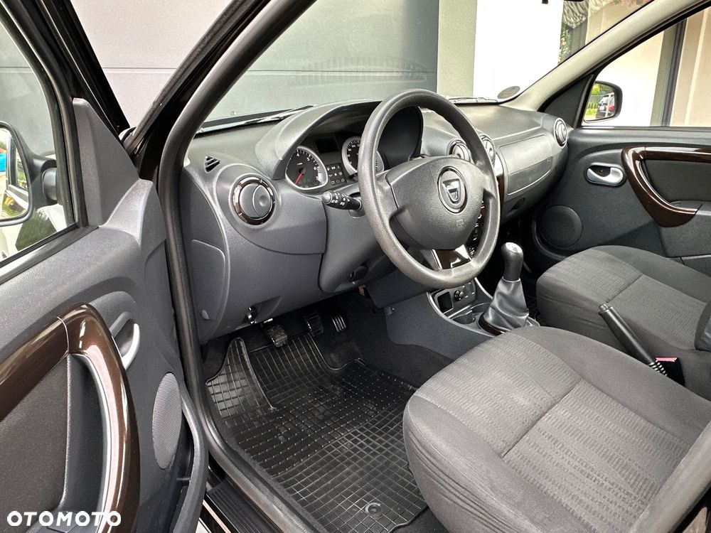 Dacia Duster 1.6 16V 105 4x2 Prestige - 28