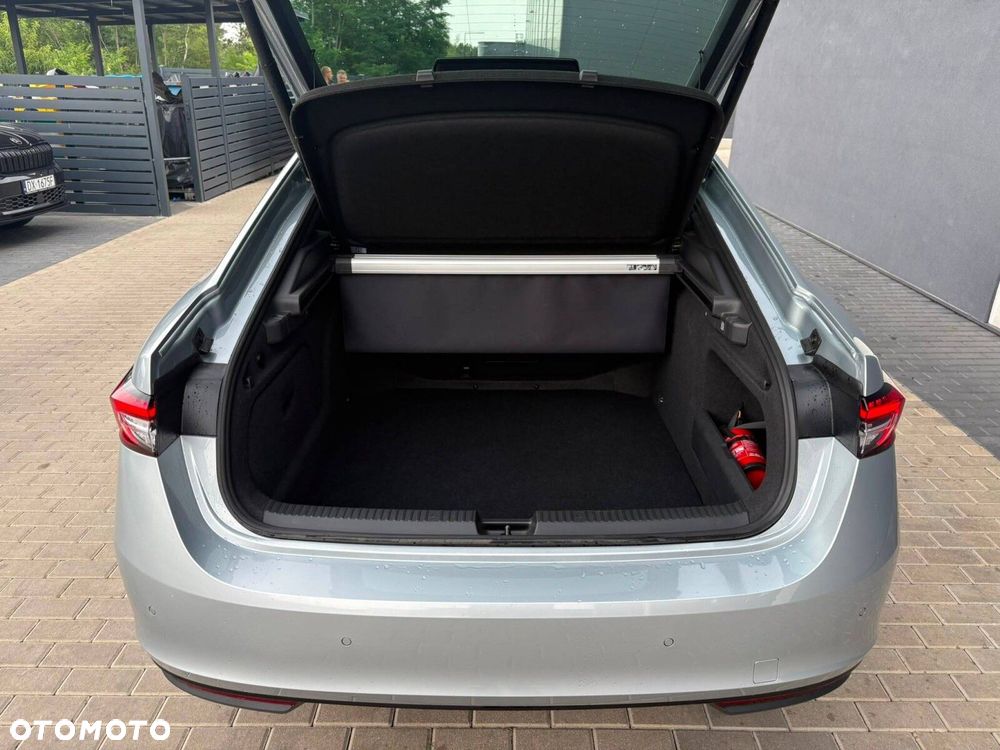 Skoda Superb 2.0 TSI Sportline DSG - 22