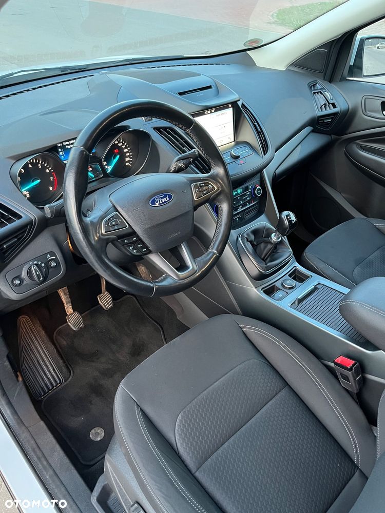 Ford Kuga 1.5 EcoBoost FWD Titanium ASS - 25