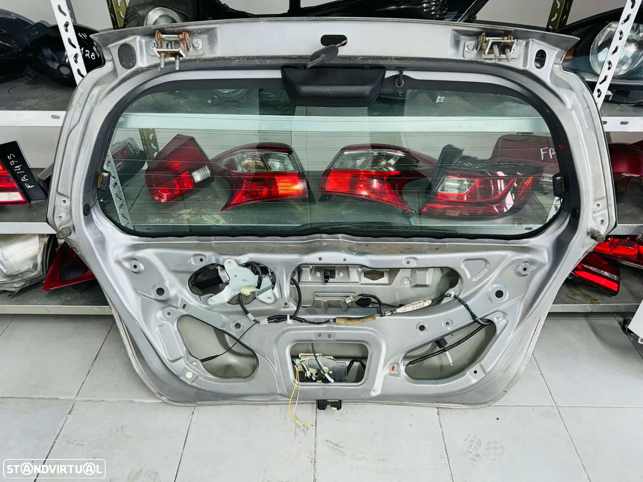 Tampa da Mala Honda Jazz - 2002 / 2004 - 5
