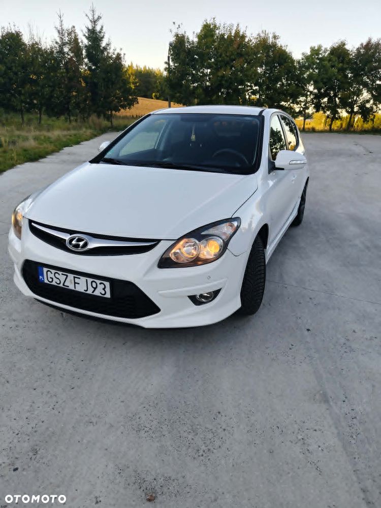 Hyundai I30 2011 photo 2
