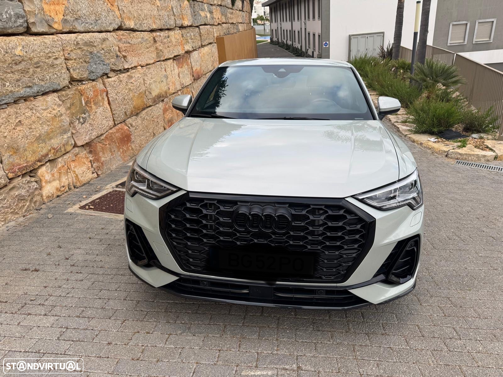 Audi Q3 Sportback 45 TFSIe S line S tronic - 2