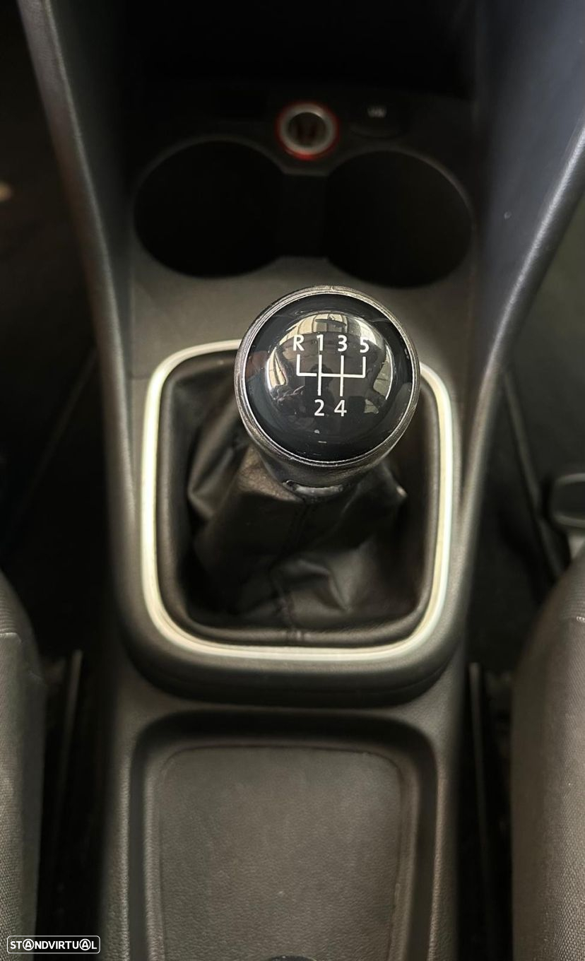 VW Polo 1.4 TDi BlueMotion - 19