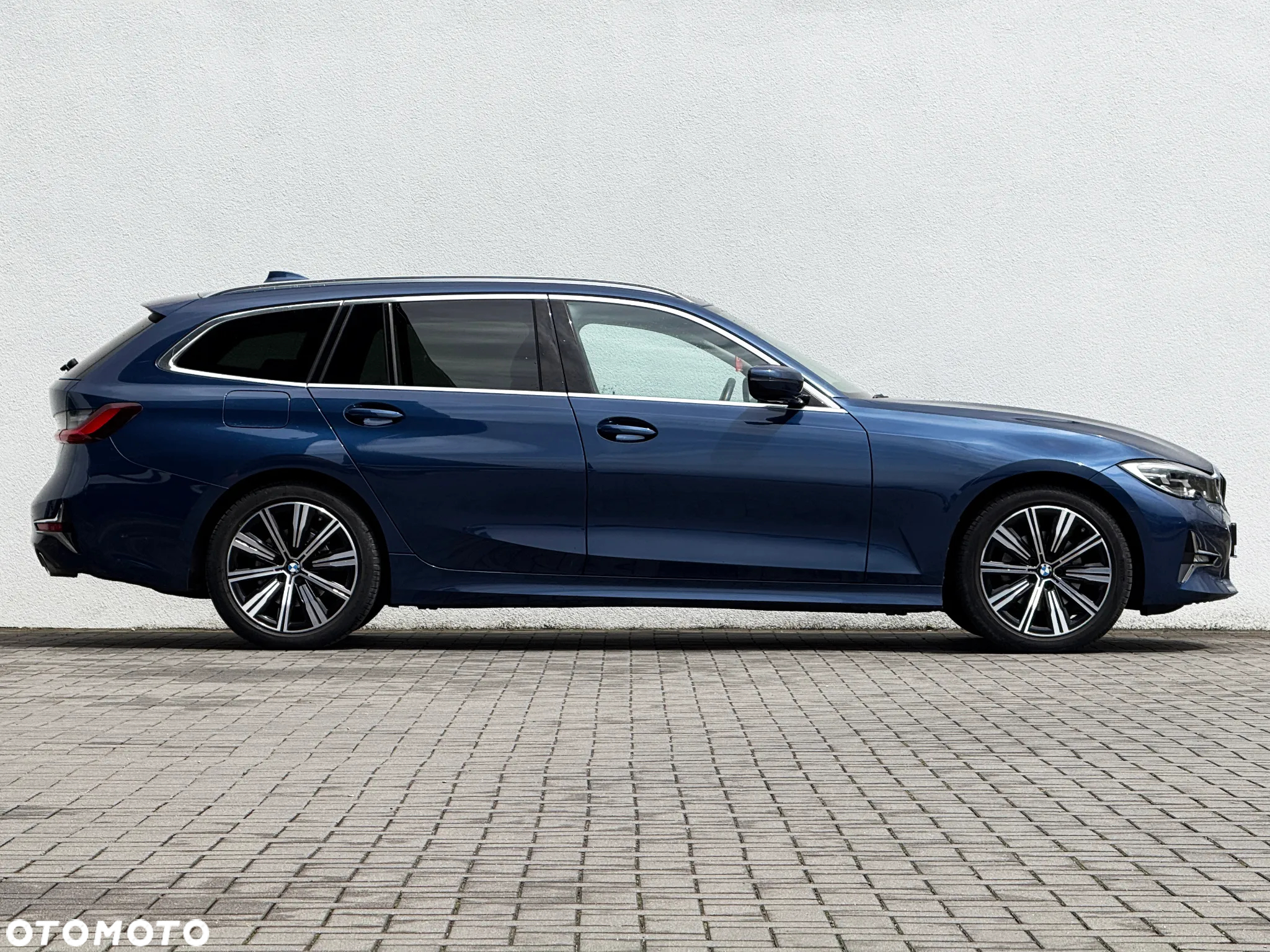 BMW Seria 3 320d xDrive Luxury Line - 3