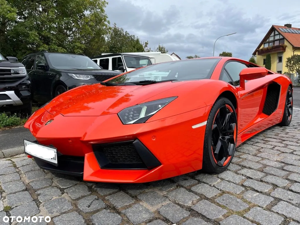 Lamborghini Aventador LP 700-4 - 3