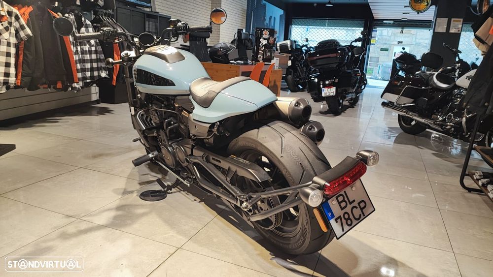 Harley-Davidson Sportster S - 18
