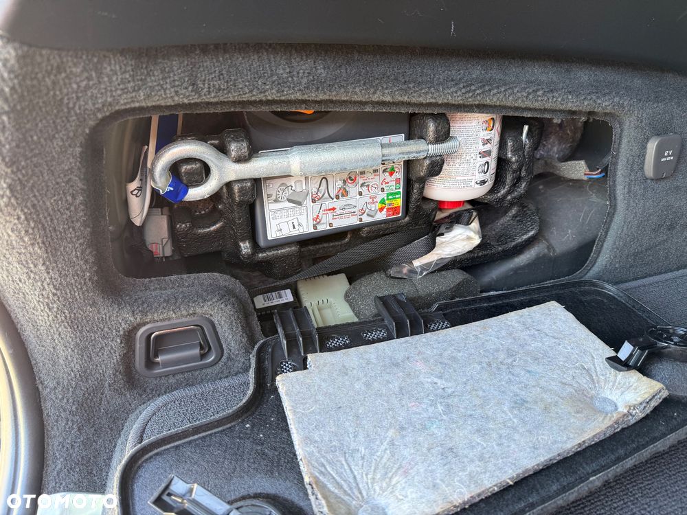 Volvo V60 D6 AWD Plug-in Hybrid Summum - 16