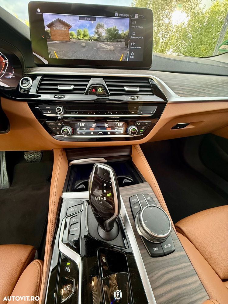 BMW Seria 5 520d AT MHEV - 14