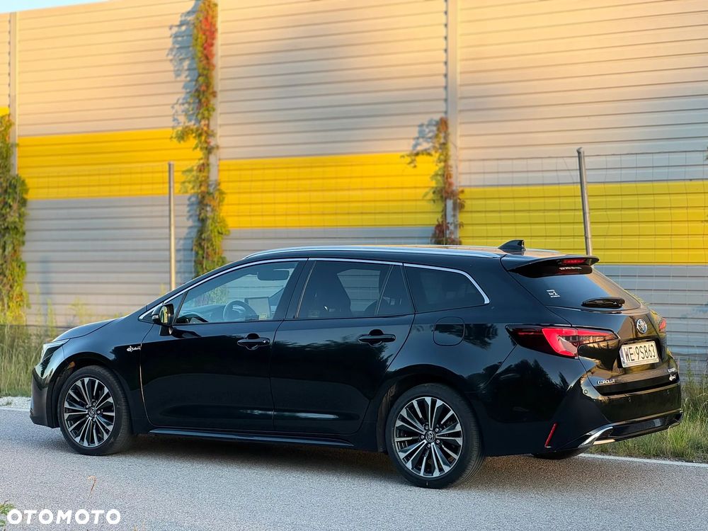 Toyota Corolla 1.8 Hybrid Style - 4