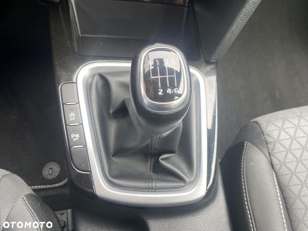 Kia Ceed - 19