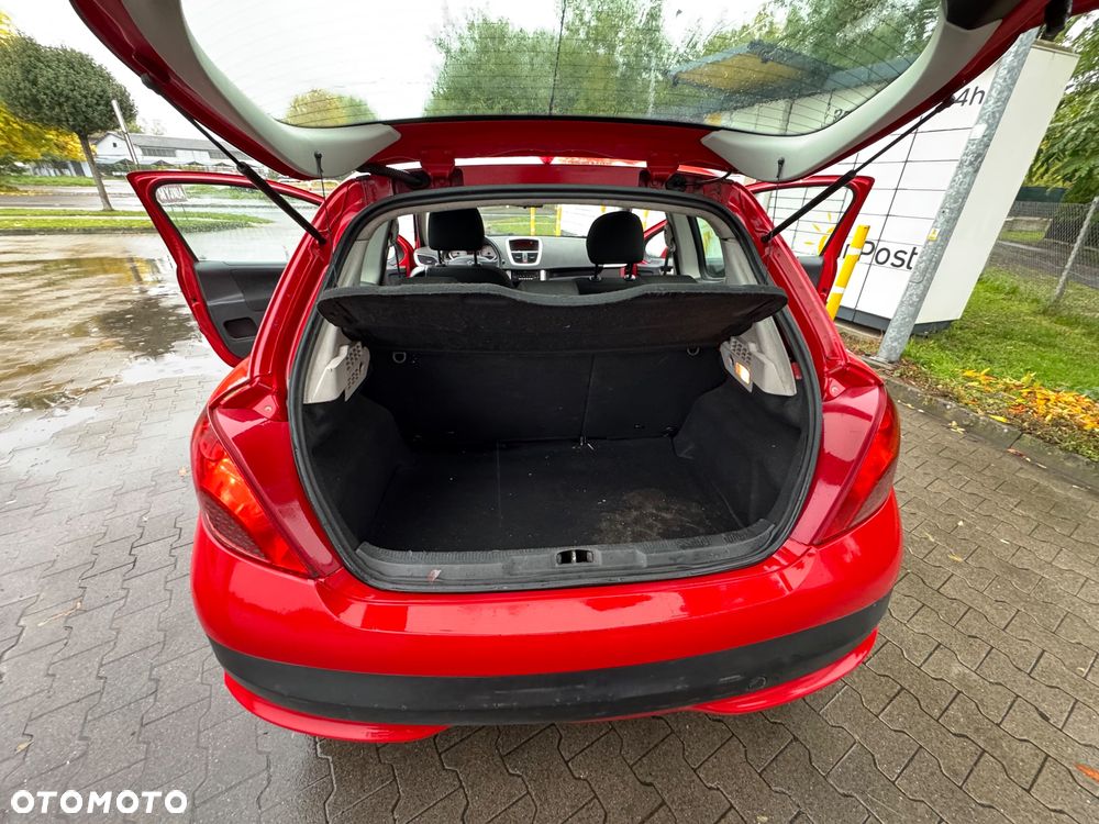 Peugeot 207 1.6 HDi Presence - 18