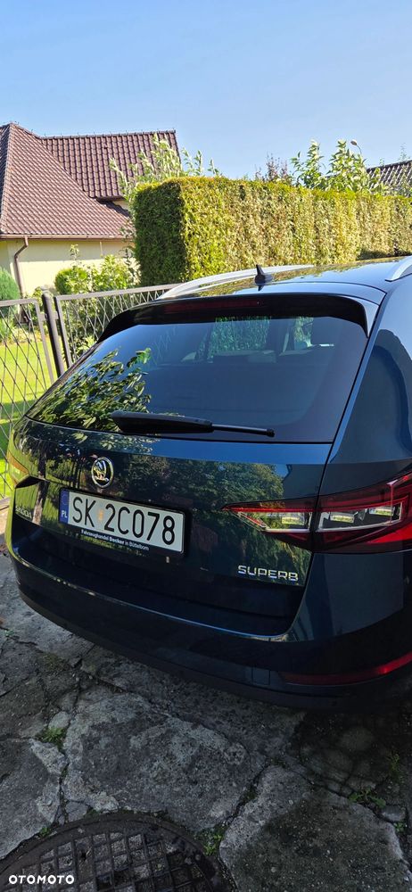 Skoda Superb 2.0 TDI Style DSG - 13