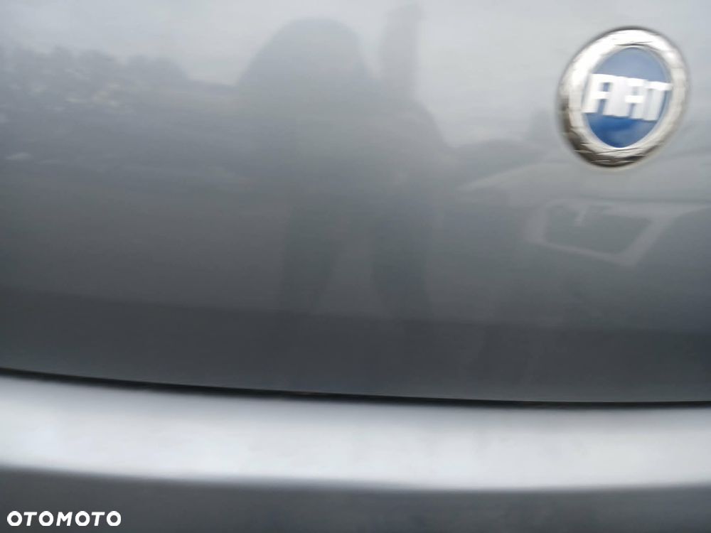 Fiat Grande Punto Klapa bagażnika - 3
