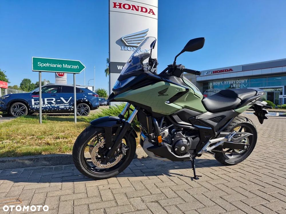Honda NC - 8